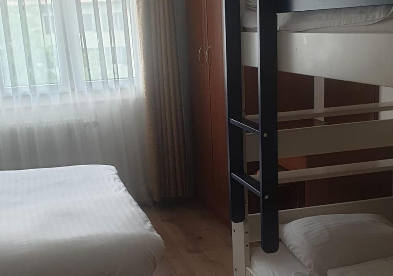 Hotel Du Quai Вильнёв Экстерьер фото