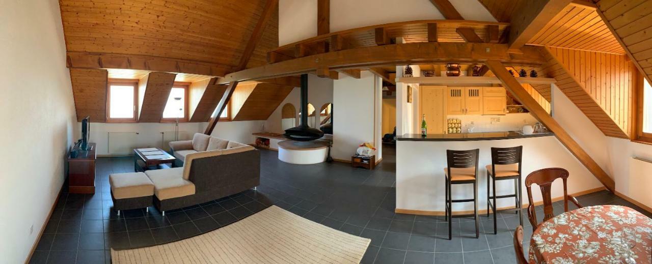 Hotel Du Quai Вильнёв Экстерьер фото